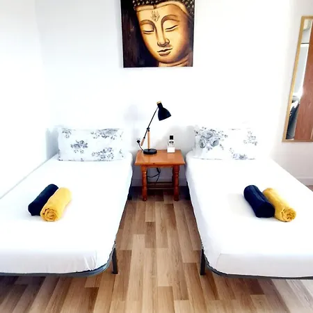 民宿 Casa Ridao-habitacion Buddha Con Vistas *